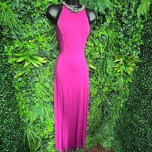 THE CLOTHING COMPANY Women Dress Small Fuscia Formal Stoned High Neck Gown Prom